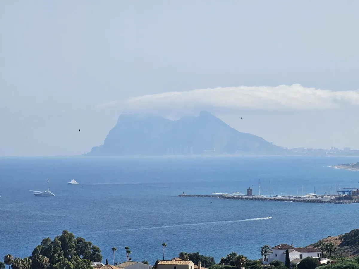 ae039f7a-09c5-4e86-9062-5051a5eac61b