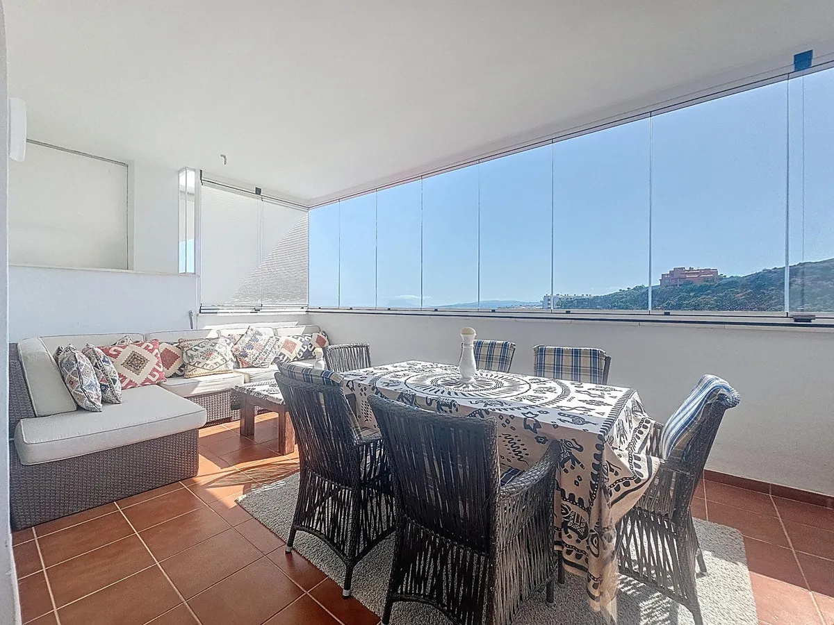 b1534b5b-9b9a-4e73-8fcc-7cba0df97129