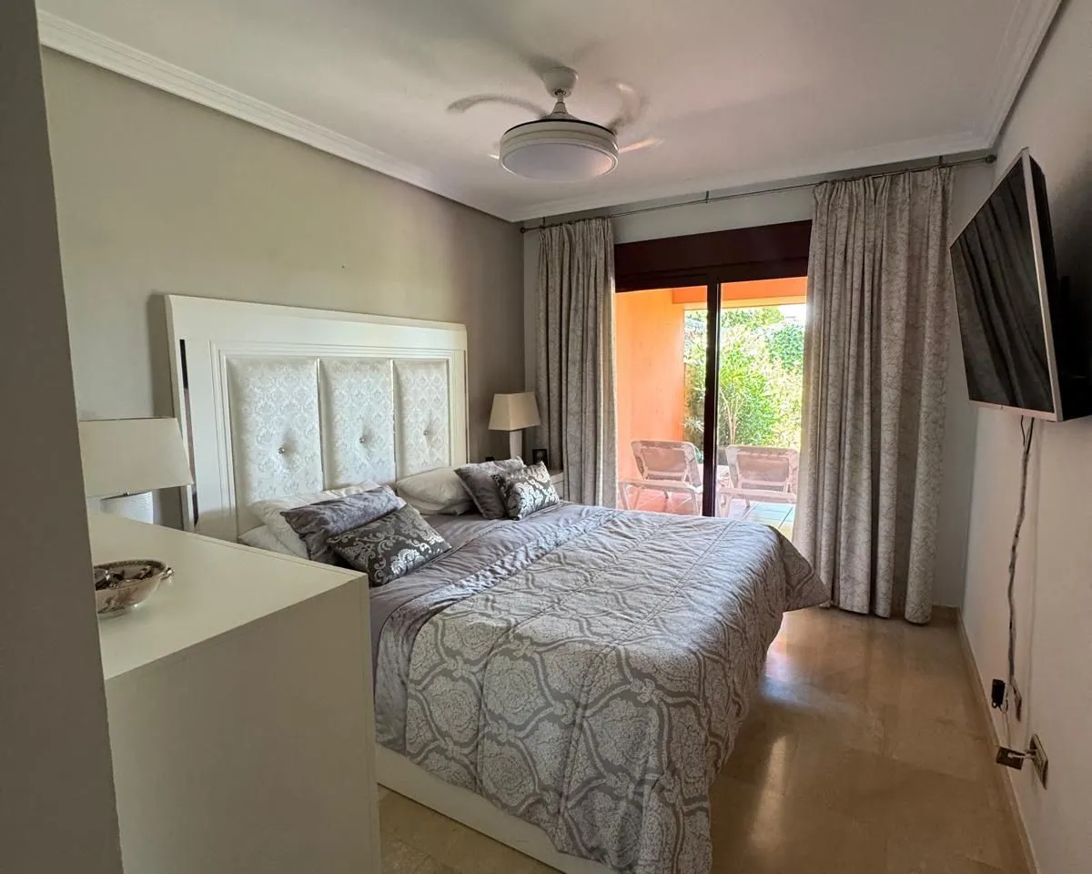 9c0cd4c8-a470-4f1b-a6c0-1d7f53258422