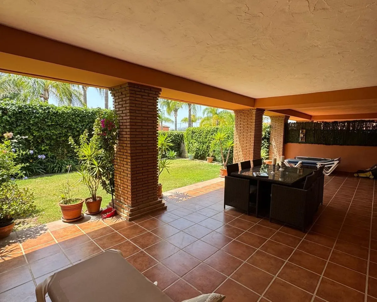 a5a220dc-4327-4232-a42a-deb2ba39912d