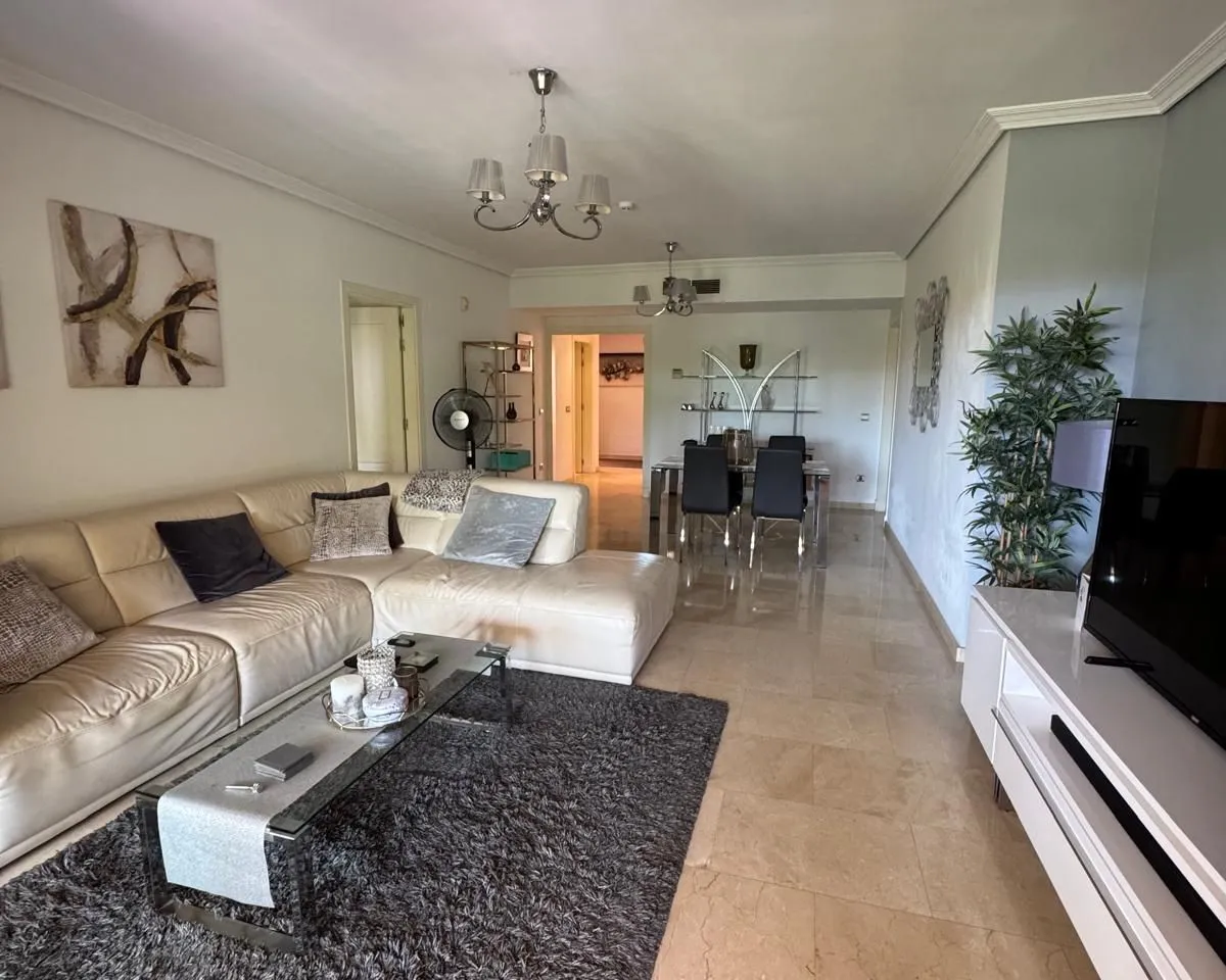 ca1721d5-a774-4f52-8c63-816166e51e53