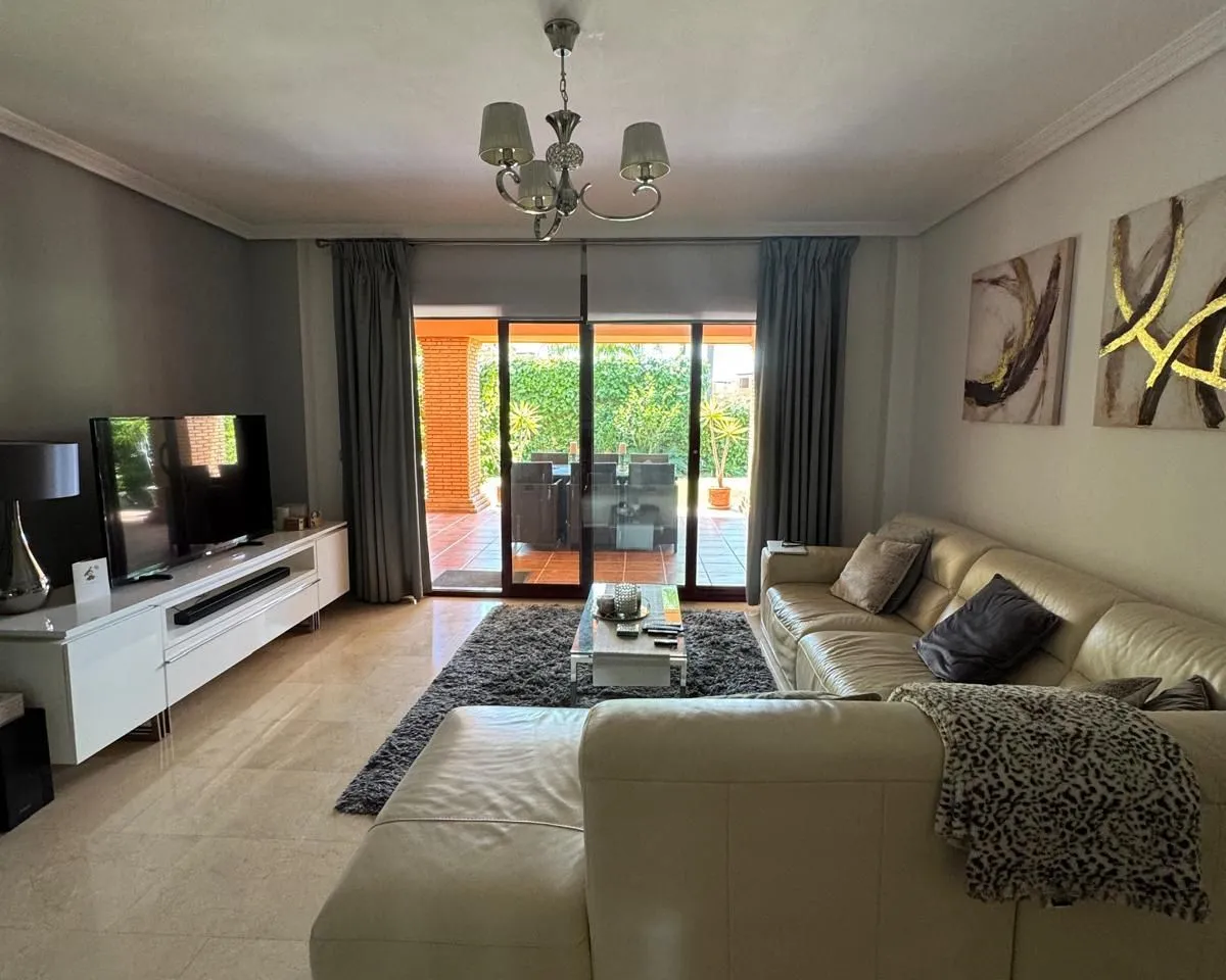 e2746a1d-71a5-45e2-acf0-36a9f288e519