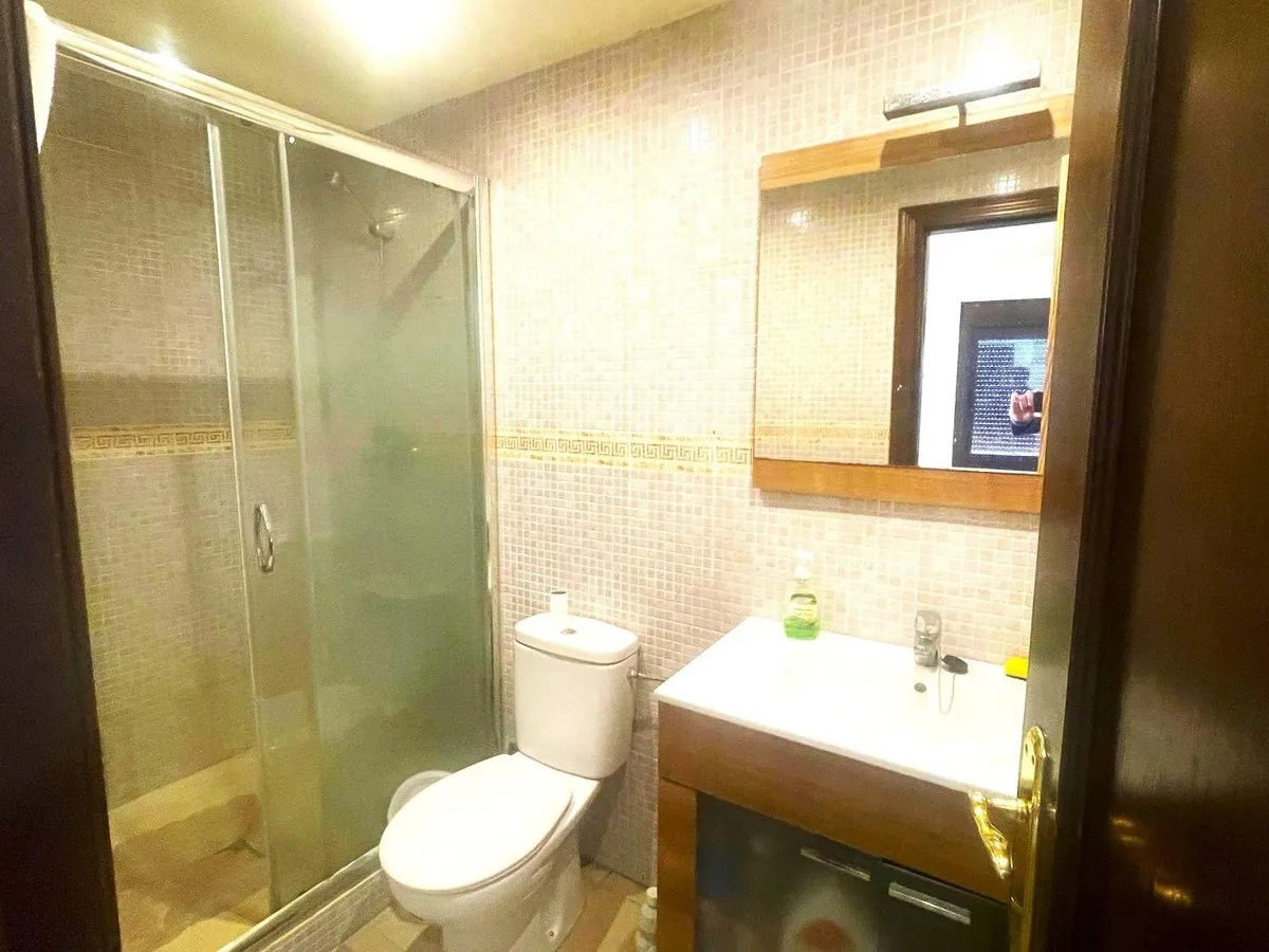 43253066-c28e-4432-b346-8929433aa084