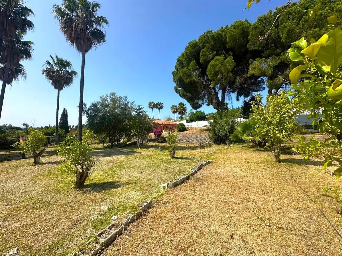 81daa6fc-b224-4136-b6d1-0d0a91c403ee