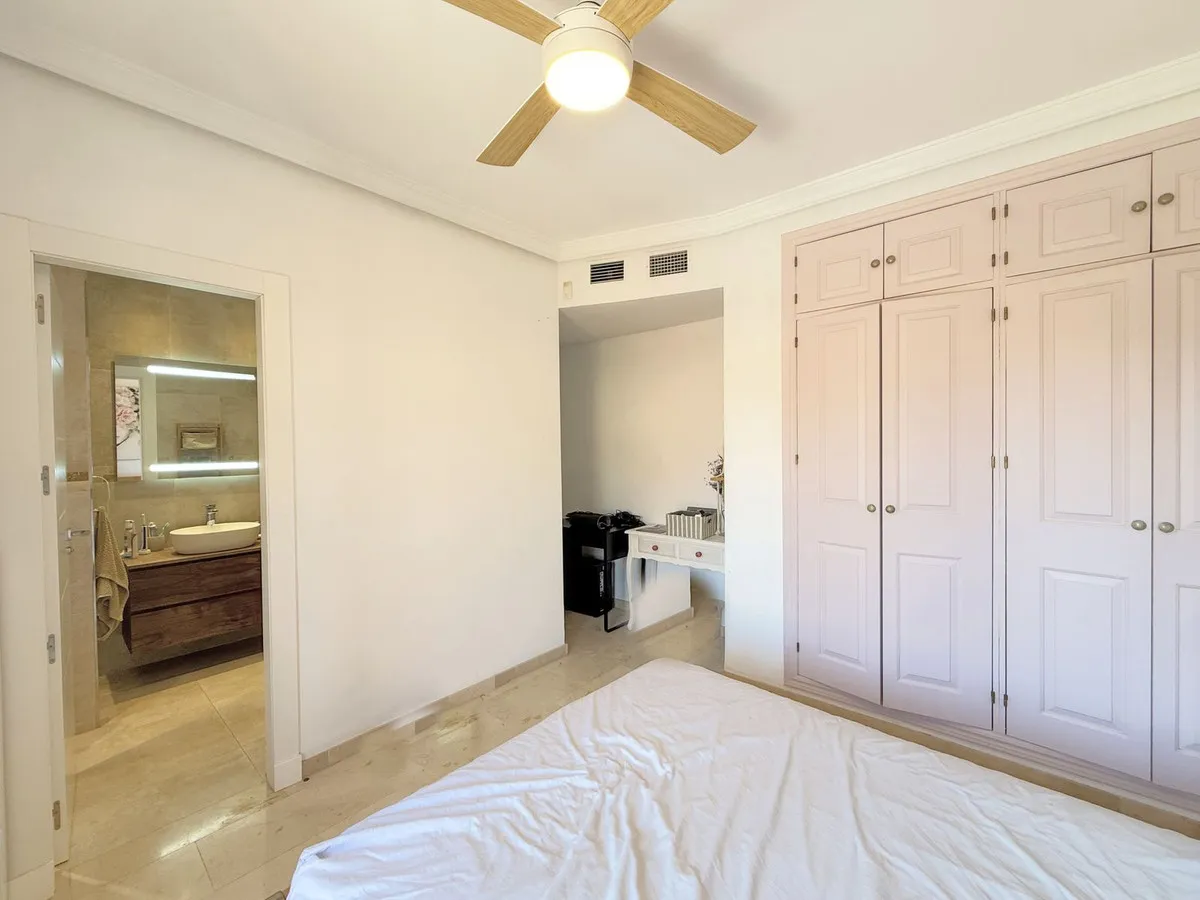 0b22fe36-9bf1-4221-8e79-72834310855d