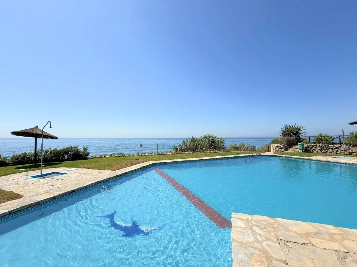 b022c0fe-c19e-4936-898c-edca90657a61