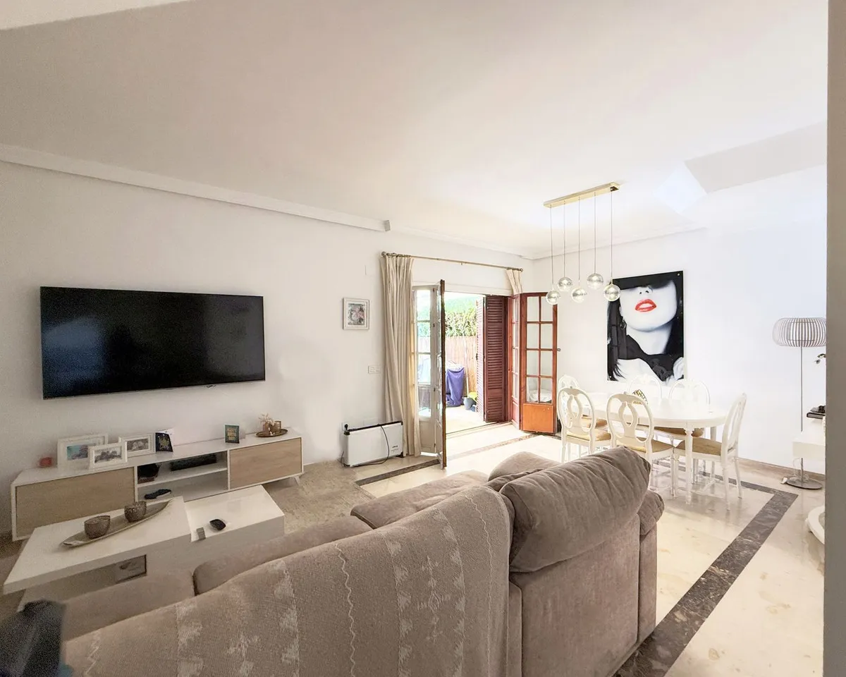 f468bcec-0726-4d97-a99c-b6442d33a887