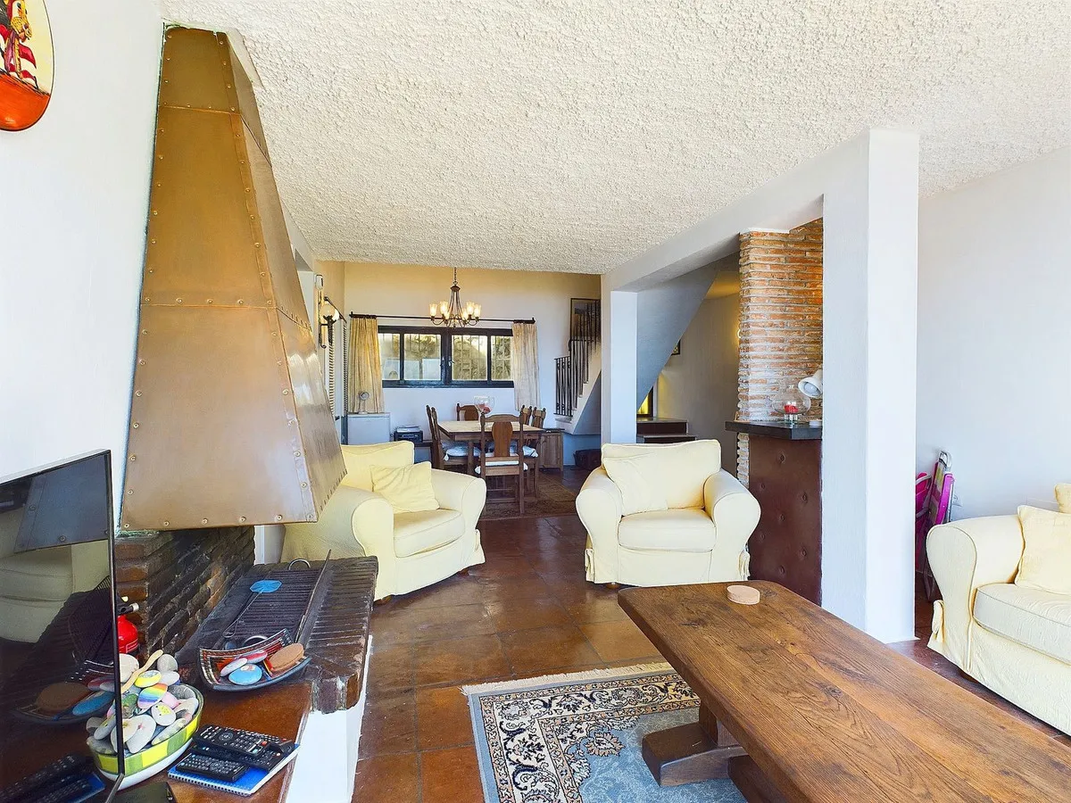 01166c4e-fb10-4a05-995b-8efc500dba0b