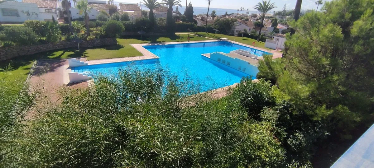 16e0b23e-ff93-4a21-8770-3e3af322830d