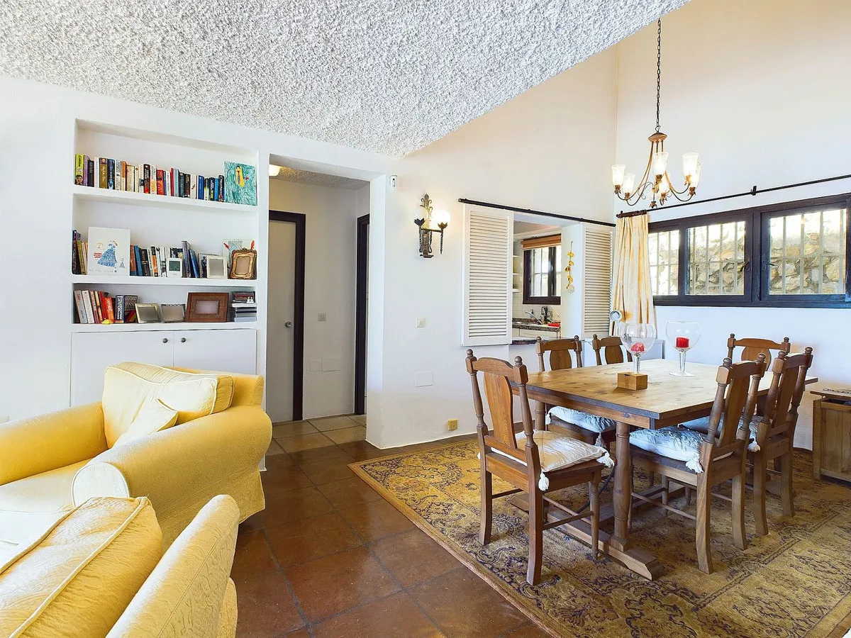 c9cde0df-8970-43a0-918f-42ff8f53910d