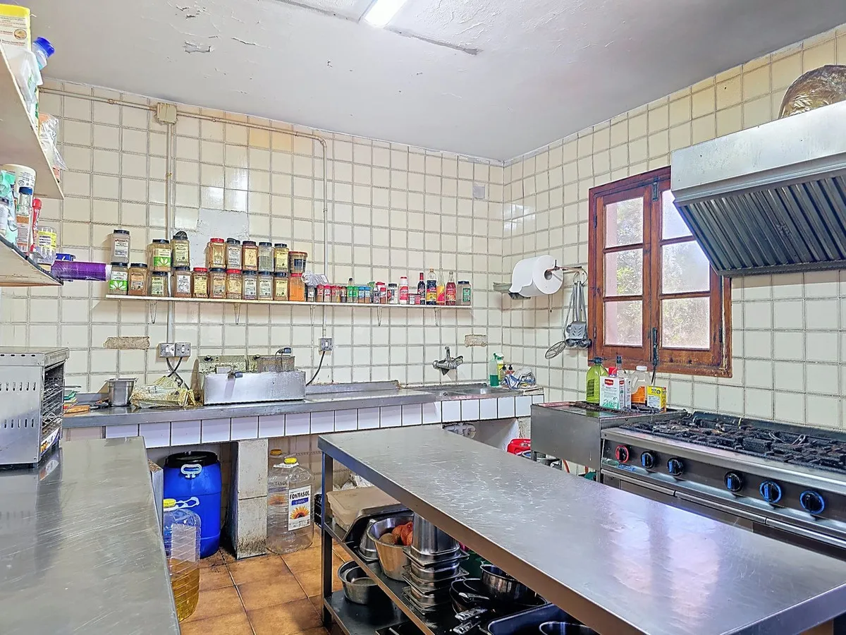 237b5dbf-090a-433b-9f6e-87a66f6a1937