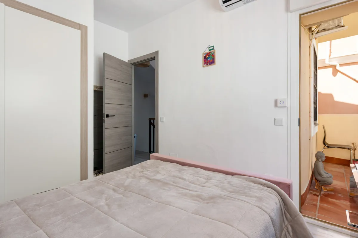 55c29381-60b8-462c-bccf-680ef2dd0cc6