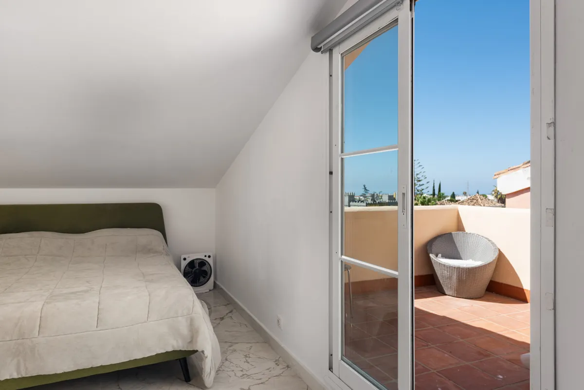 58f57214-3b12-438d-a63e-a8f0f24201c2