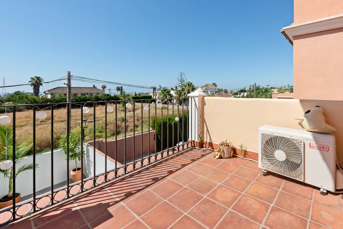 a937c721-6e60-455c-8042-56353897d5db