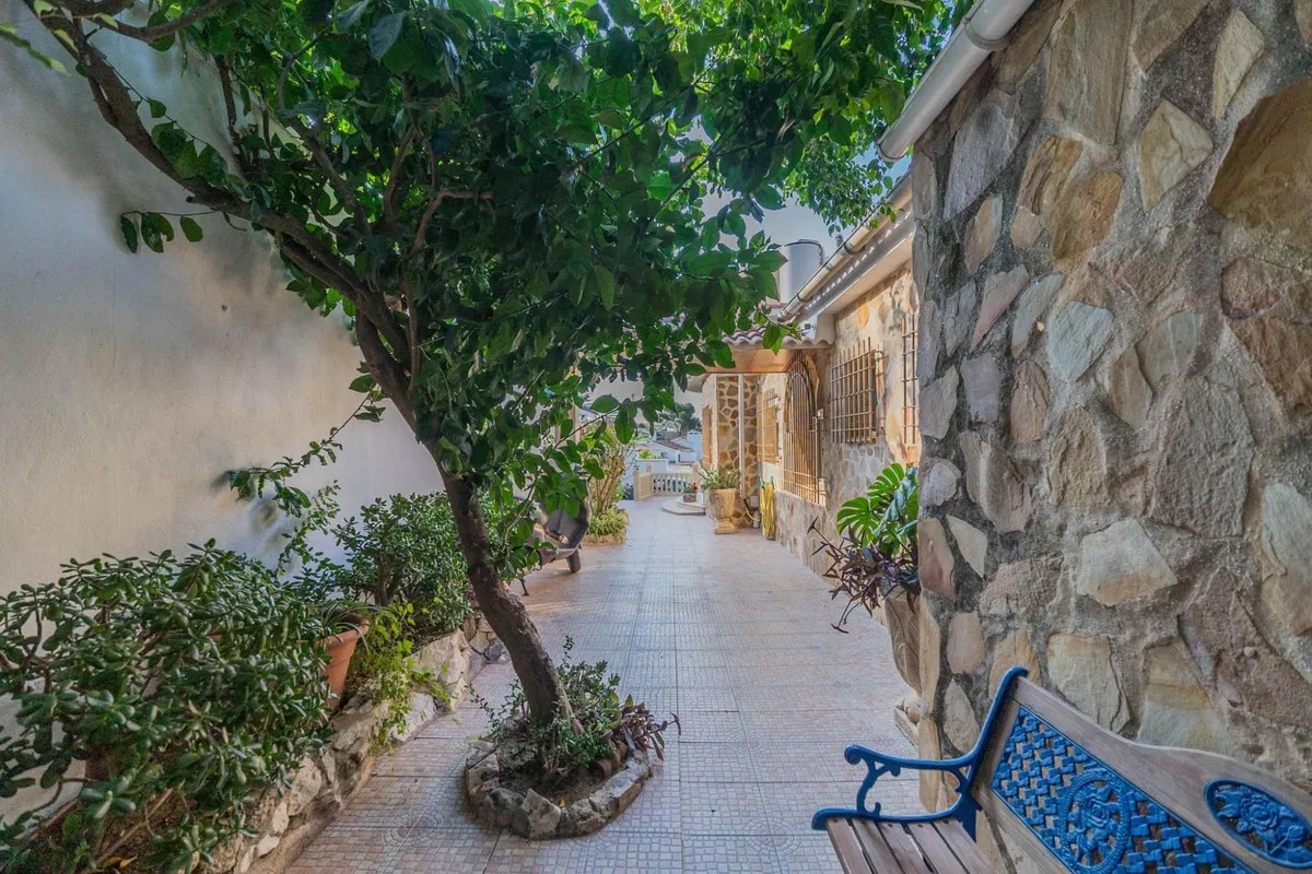 3bc0d166-4370-4ed6-89ff-1a48a12cfccc