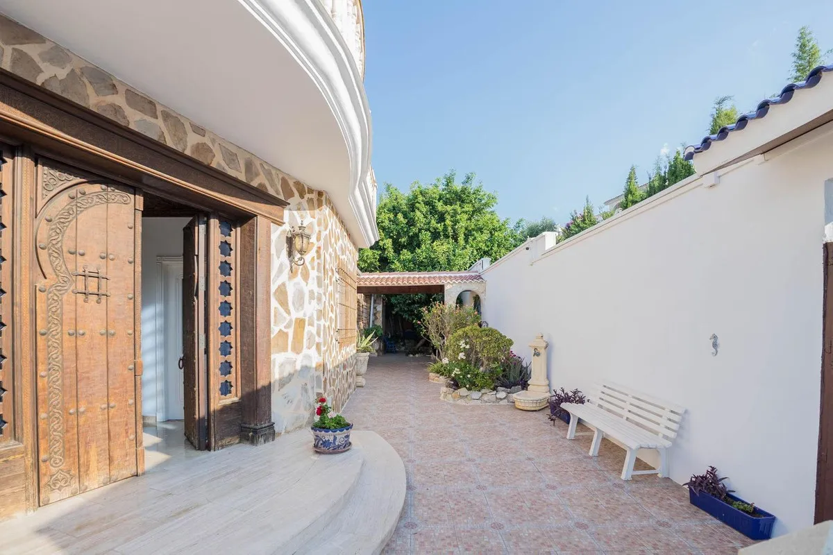 72130be2-7840-4aae-b93f-c29f9dd8513d