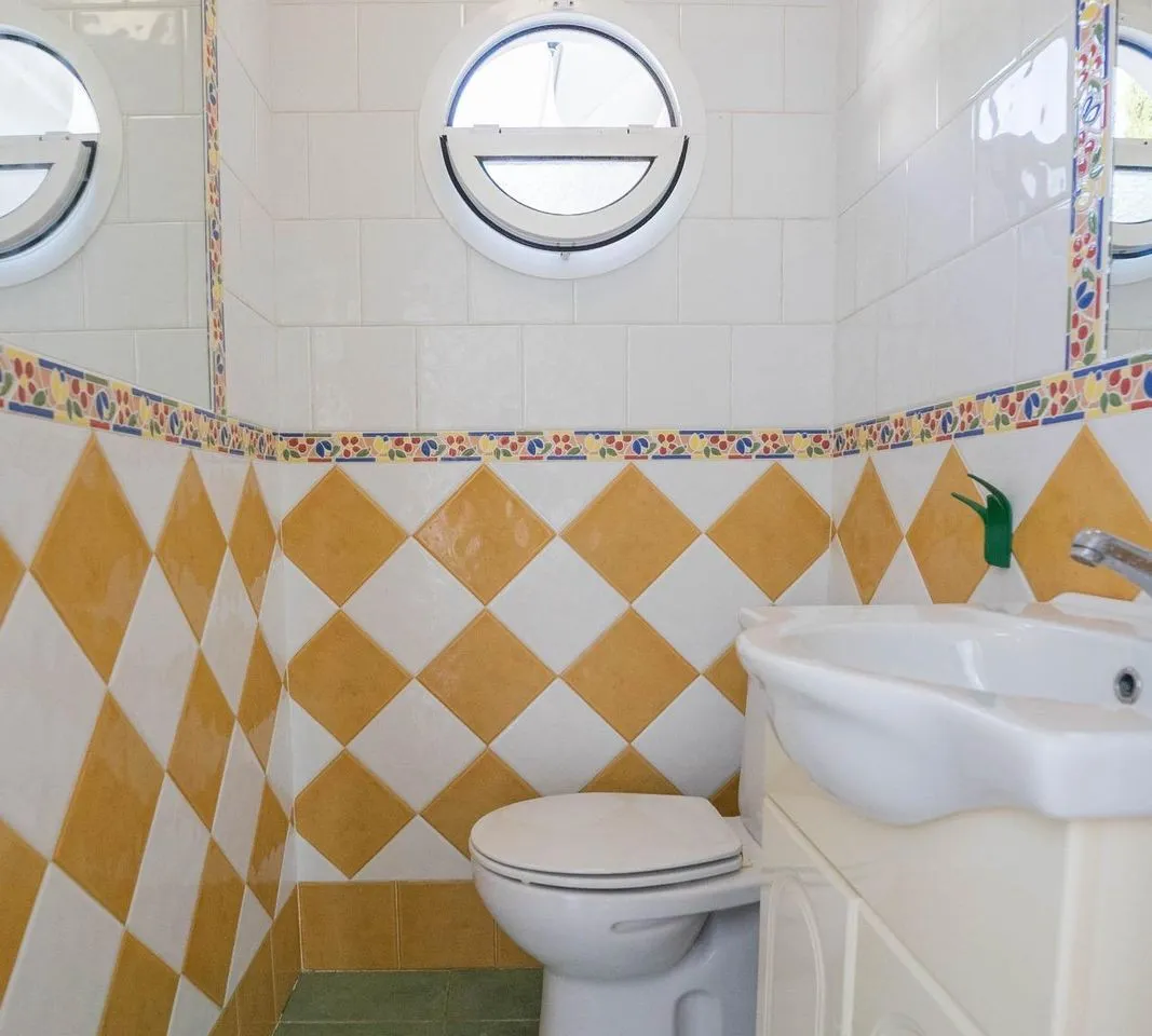 ce4ad2ea-578b-429c-8c32-09bb6d638b5f