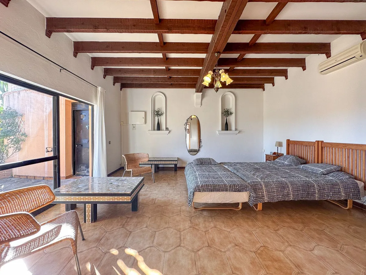 222badc6-3502-432f-b0ca-dff54670f1b0