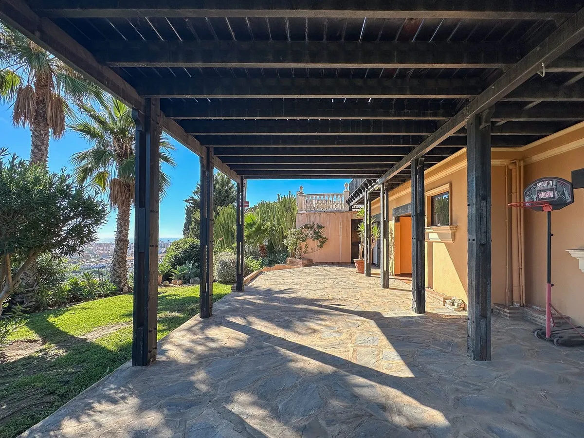 57f31e95-5048-4a06-9650-c13f6fc01db9