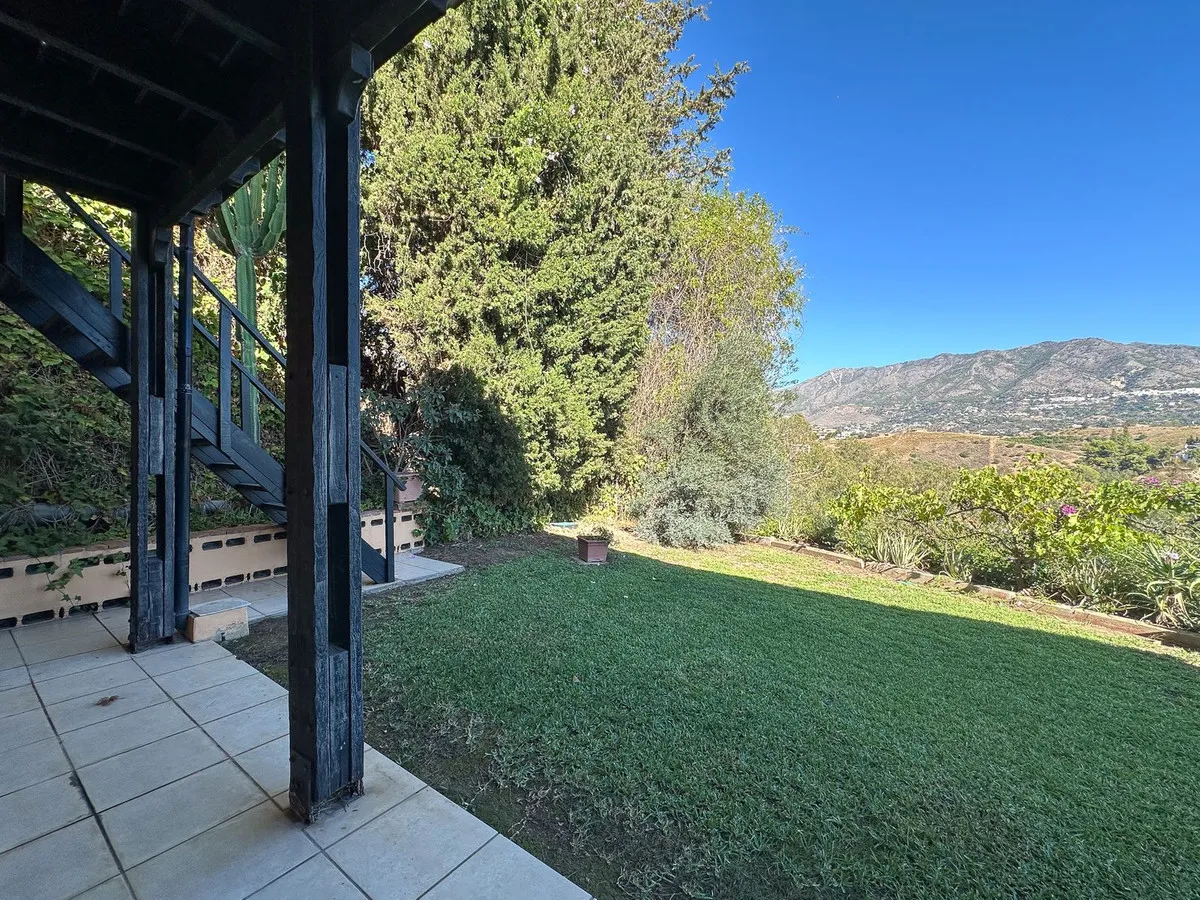 a885dc15-2a63-4c90-b9f4-8eb926d9b97b