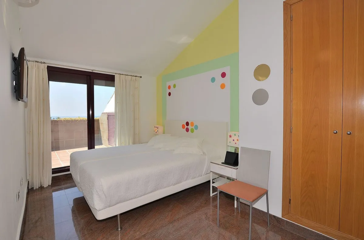 95bcfc08-21b0-4686-acbf-4b91889dba85