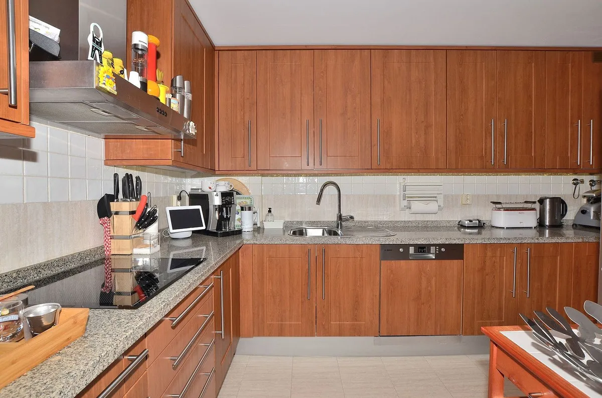 ca1a8a47-76d0-41b2-b624-85b51fdabc90