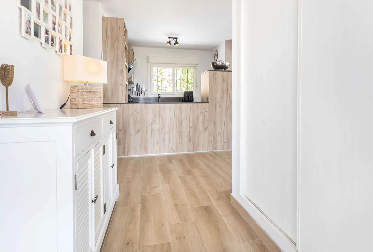 4f83cd4d-f27e-433d-806f-0615927afd3b