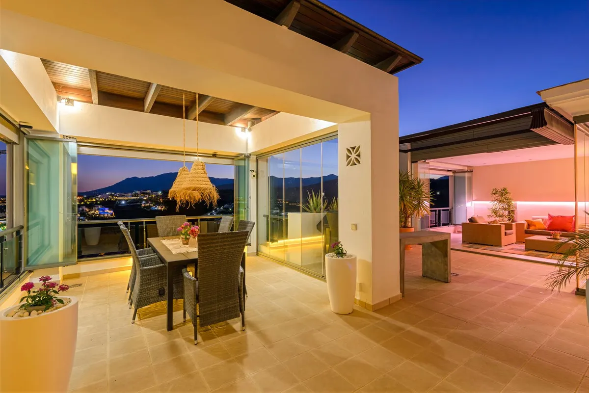 497204b0-55e5-4222-a228-c66089a4c880