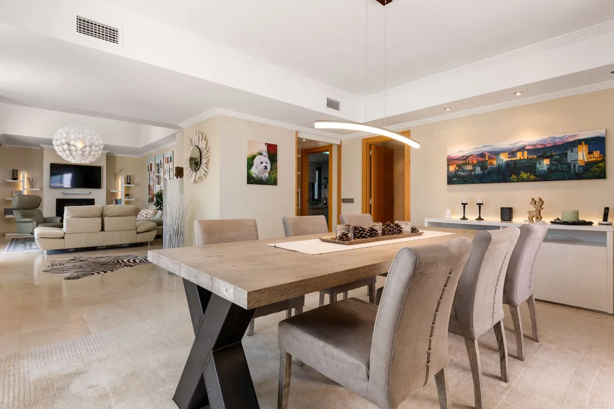 73af1015-81b2-4714-93c9-01187c8c12c0