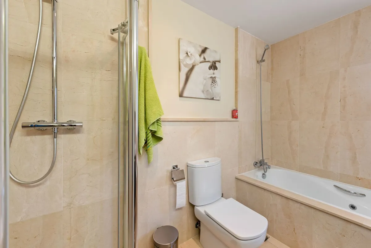 8c265125-de54-4cc1-91f7-6970bc3e775b