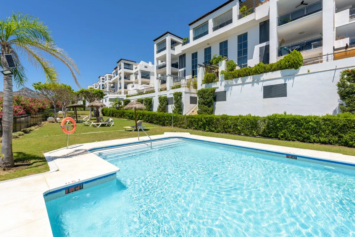 cc37a4e1-601a-4a2a-8ea4-2d91779a3b31