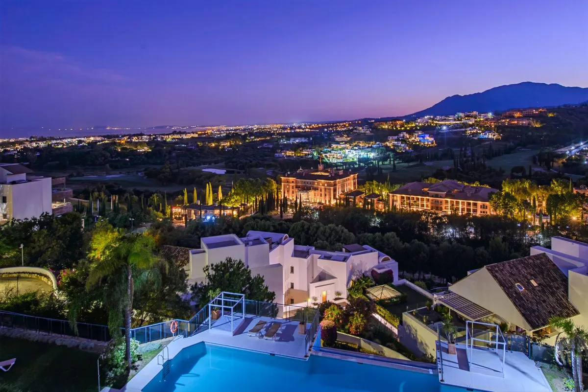 f3e8619a-97eb-4e81-9efb-ee4cd2487137