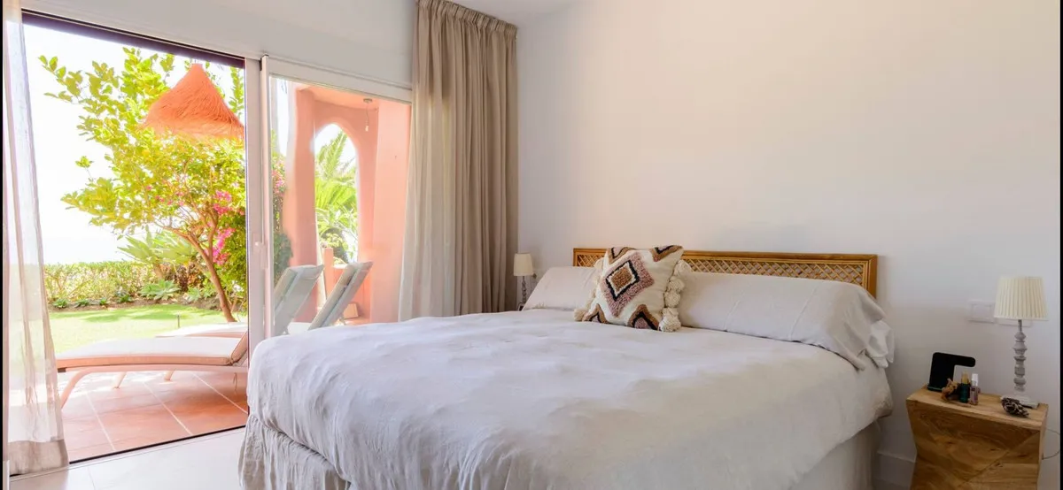 097bc4cb-da01-42cf-8c89-d191c8ca8a9c