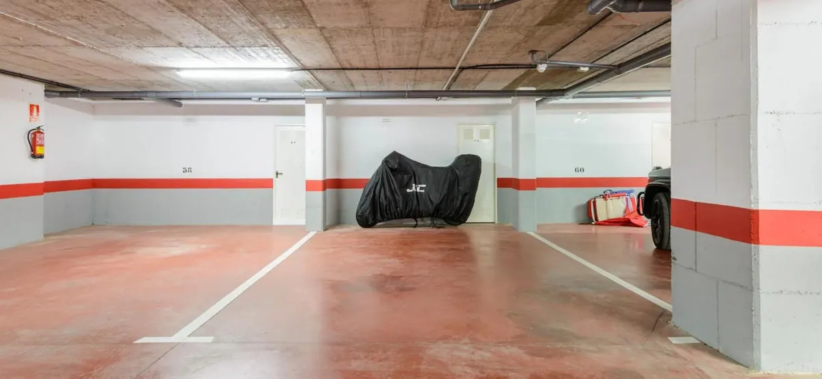 20a8b05a-d905-4160-83cb-085d6b4b1dbc