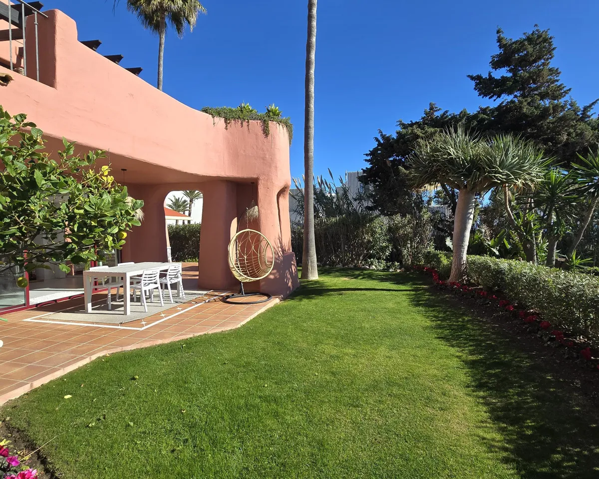 73bd7f52-3ad9-448d-949b-5528e311eb48