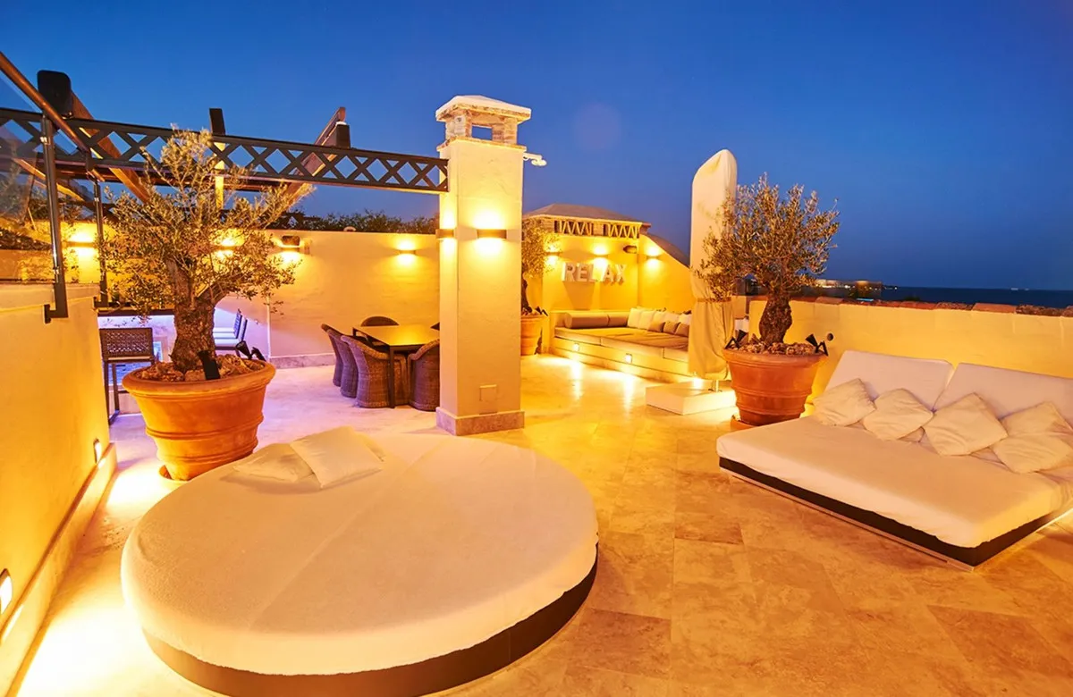 042021a4-873e-42e8-a088-971819db844e