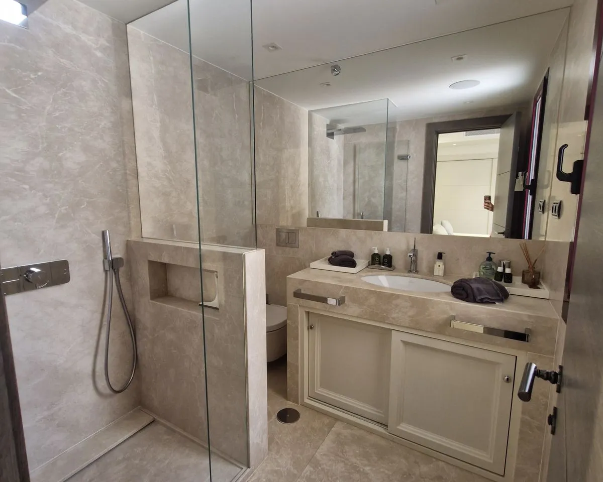 18cb849b-b349-4263-8775-e2c805f53da8