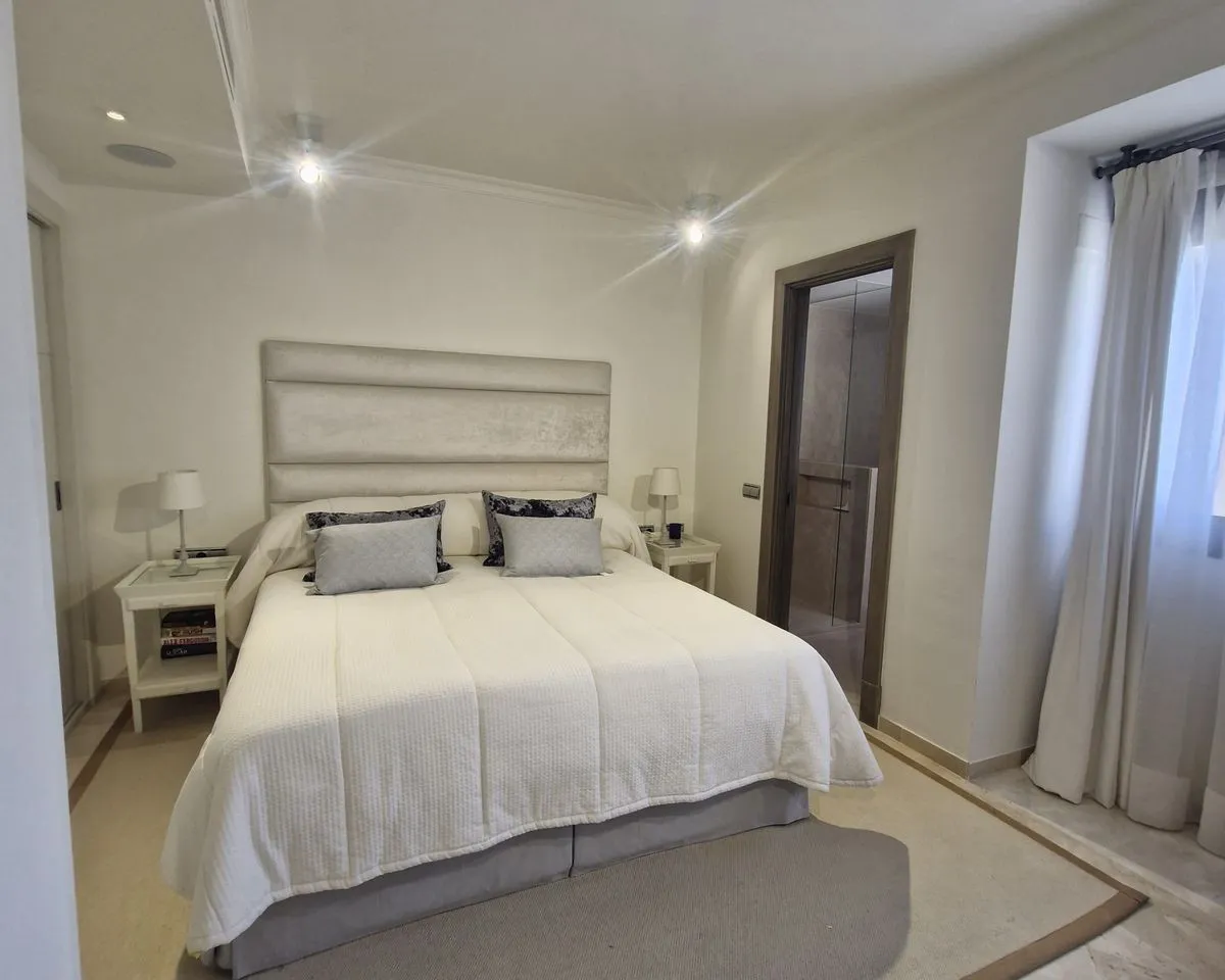 6d0d69d4-9f97-4572-98b9-66999cf724cd