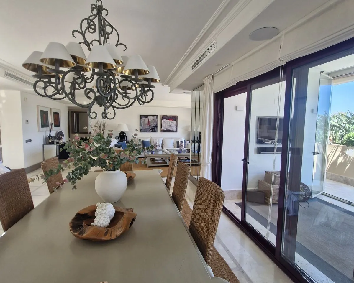 967365d2-5454-4df6-883f-0aca5726c2db