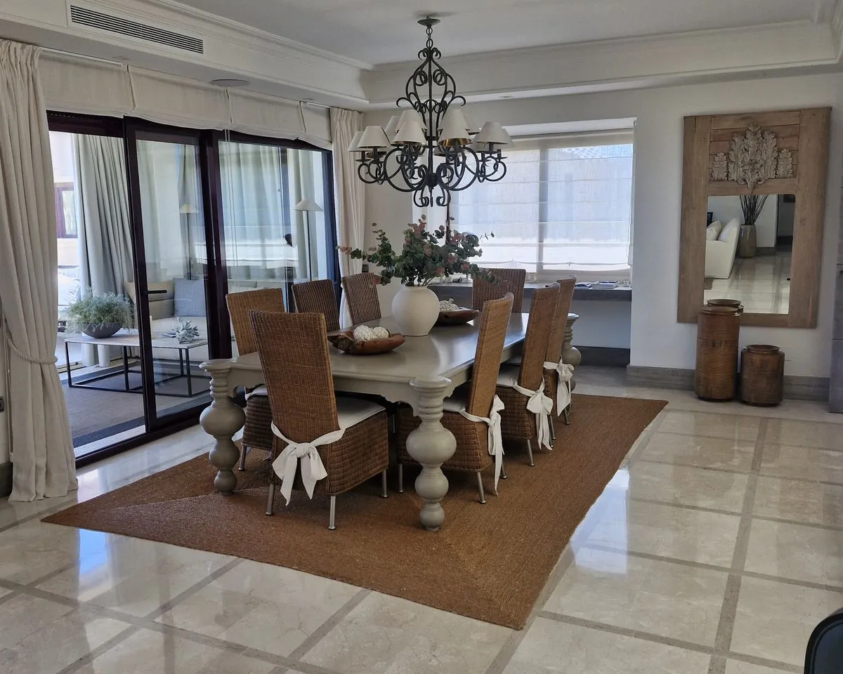 a43b34b7-b1b3-4c09-9e5b-0d4abb3a475d