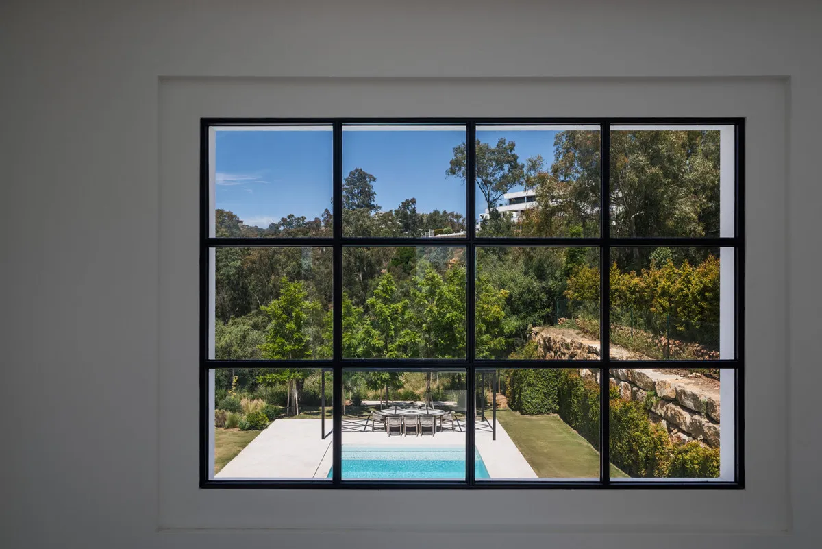 e3bc7adc-6d87-49ea-8c4a-93c4e18d666e