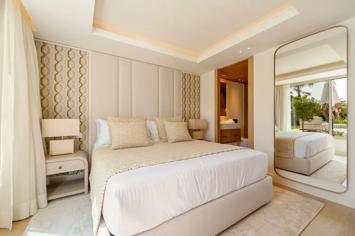 966053f8-4d2d-4ffa-a6fc-0af888775c77