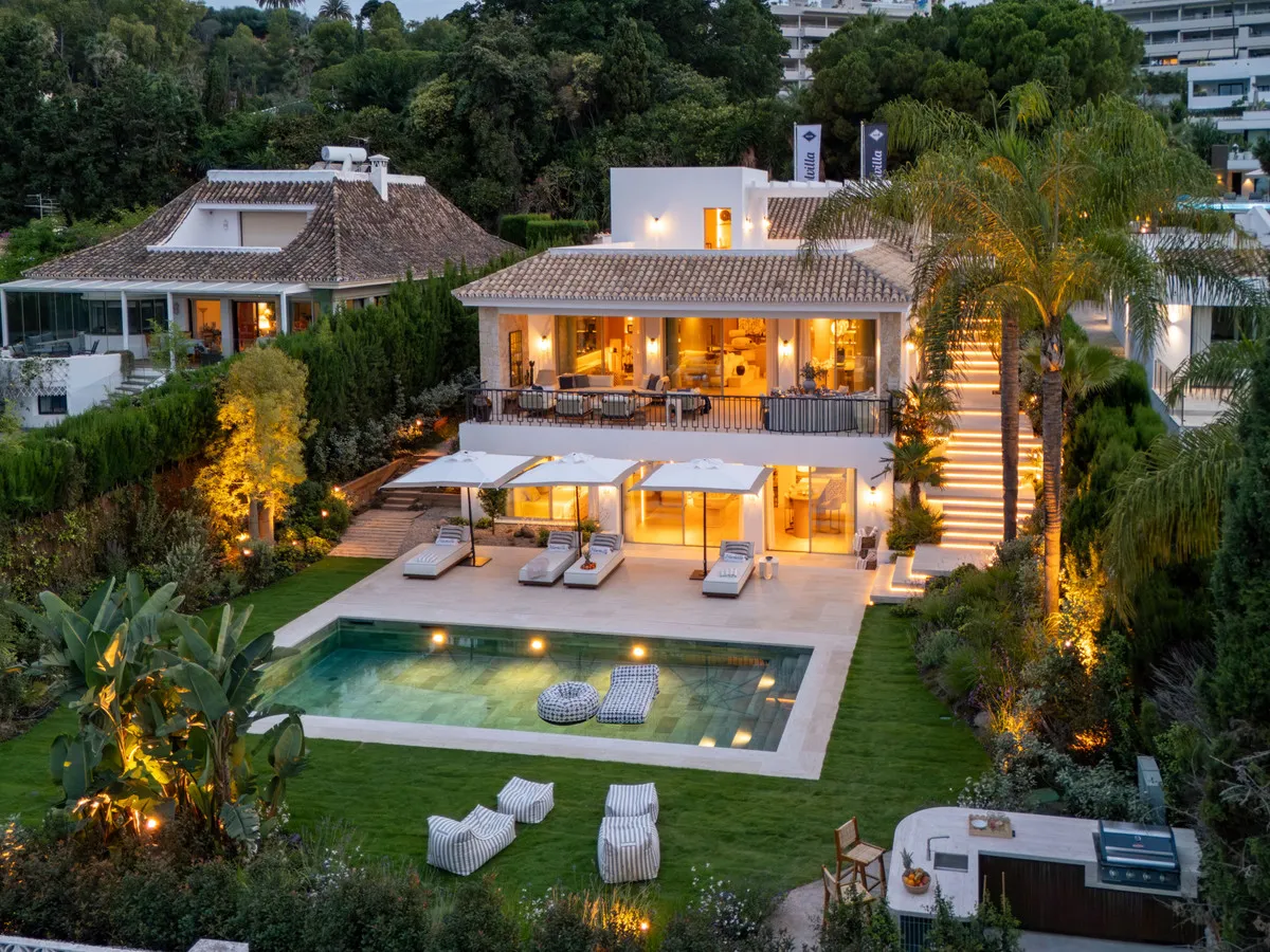 dcc4bd90-0de7-4a0d-80ae-a40eb85e7362