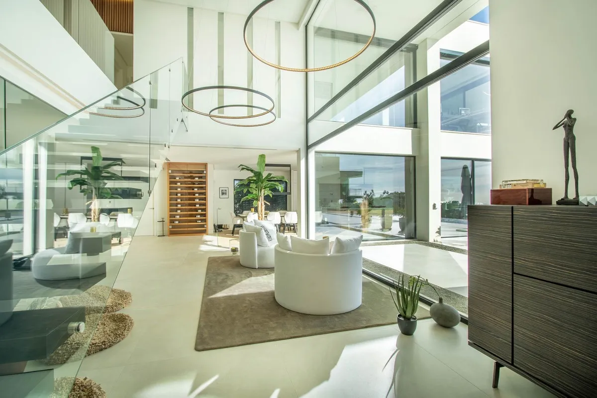 3b23151f-17c3-4f5d-82dc-604444bb2b34