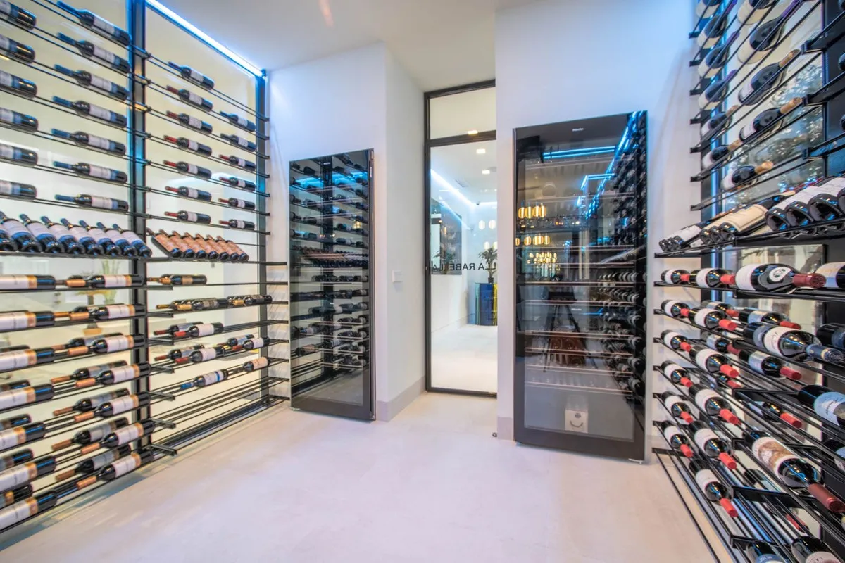 5a3adba0-f0ad-4fe2-ae83-57218be64826