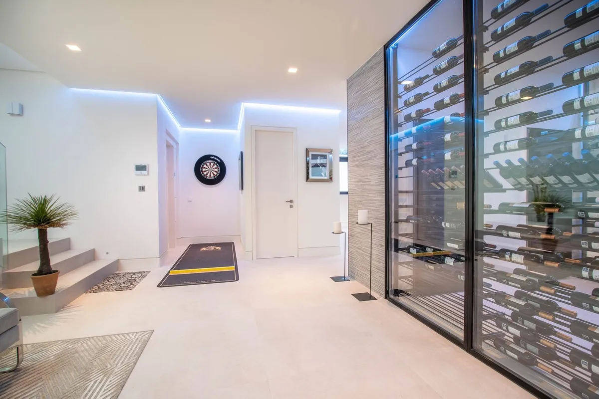 6492b3b6-6884-42f7-8fb6-2020db4875eb