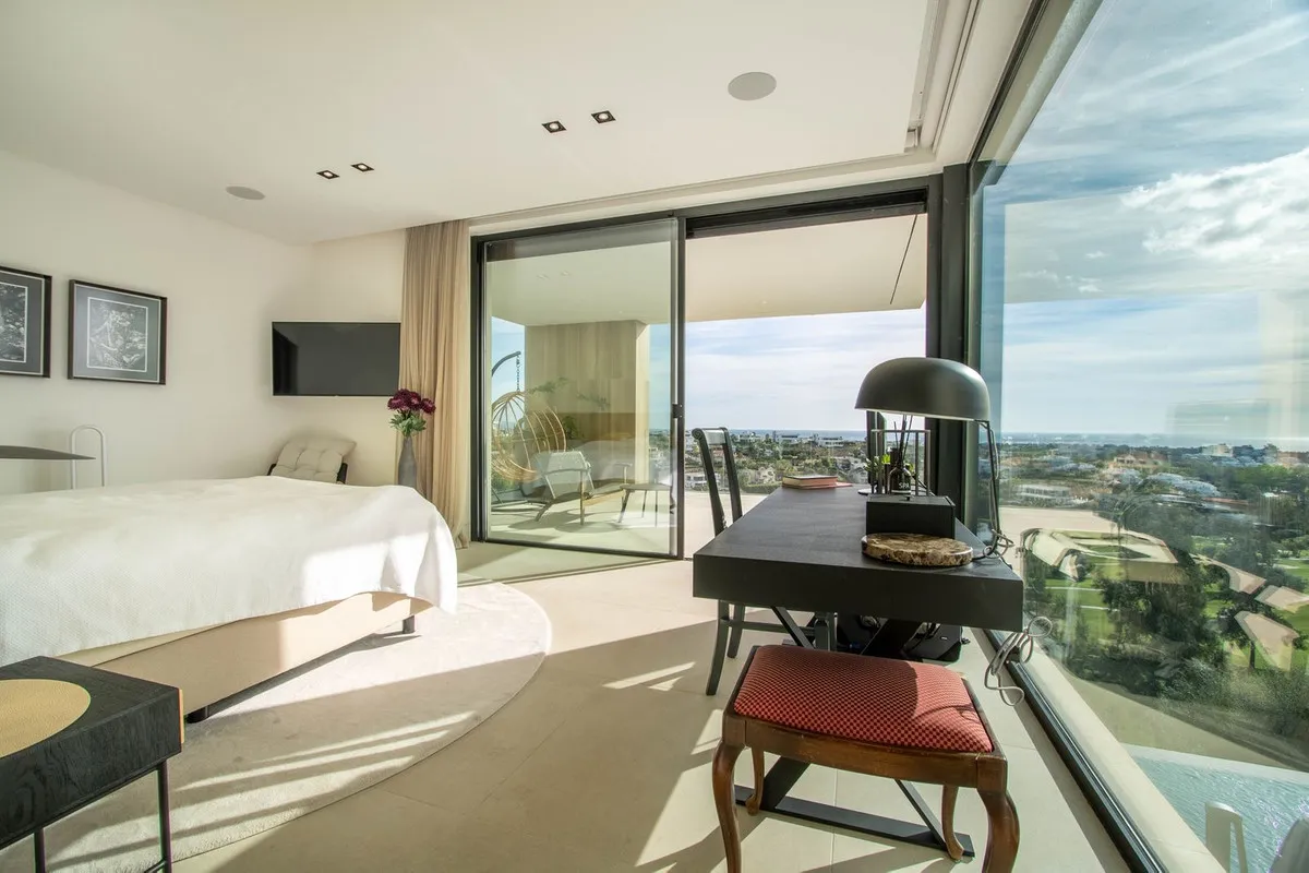 7a635569-b842-4d3b-aa13-9f893fe63ed2