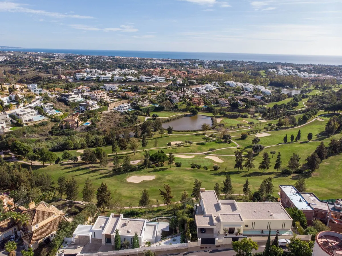 8d8de364-3407-454a-a7e5-517cbcc4b8e1