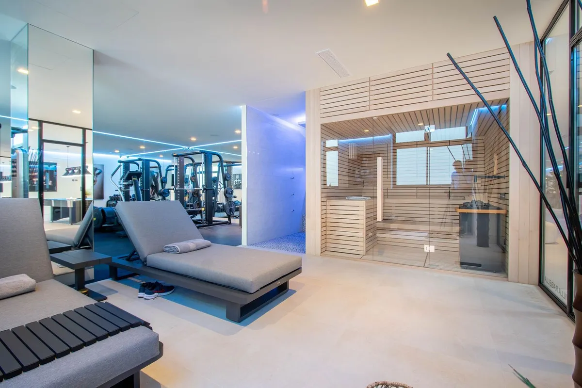 9c3580f5-9055-4e75-9a53-61ed5f69a027