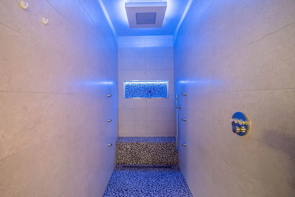 a50d4ae7-97c0-4be3-b690-77bdd0974237